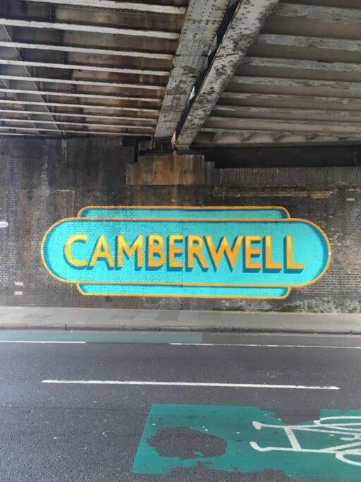 2 Bedroom Flat In Camberwell Green - Central Location With Excellent Connections To Tourist Attractions And Main London Airports Zewnętrze zdjęcie